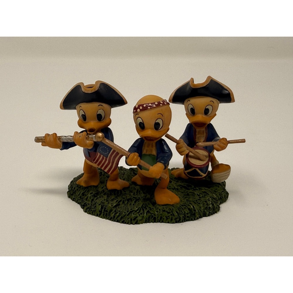 Disney Danbury Mint Huey Dewey Louie July Spirit of 76 Figurine Patriotic Duck